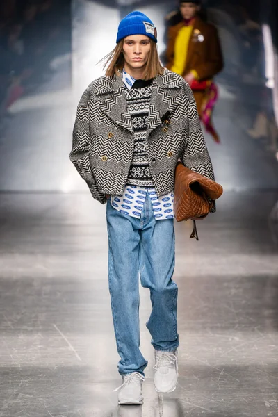 Look 36